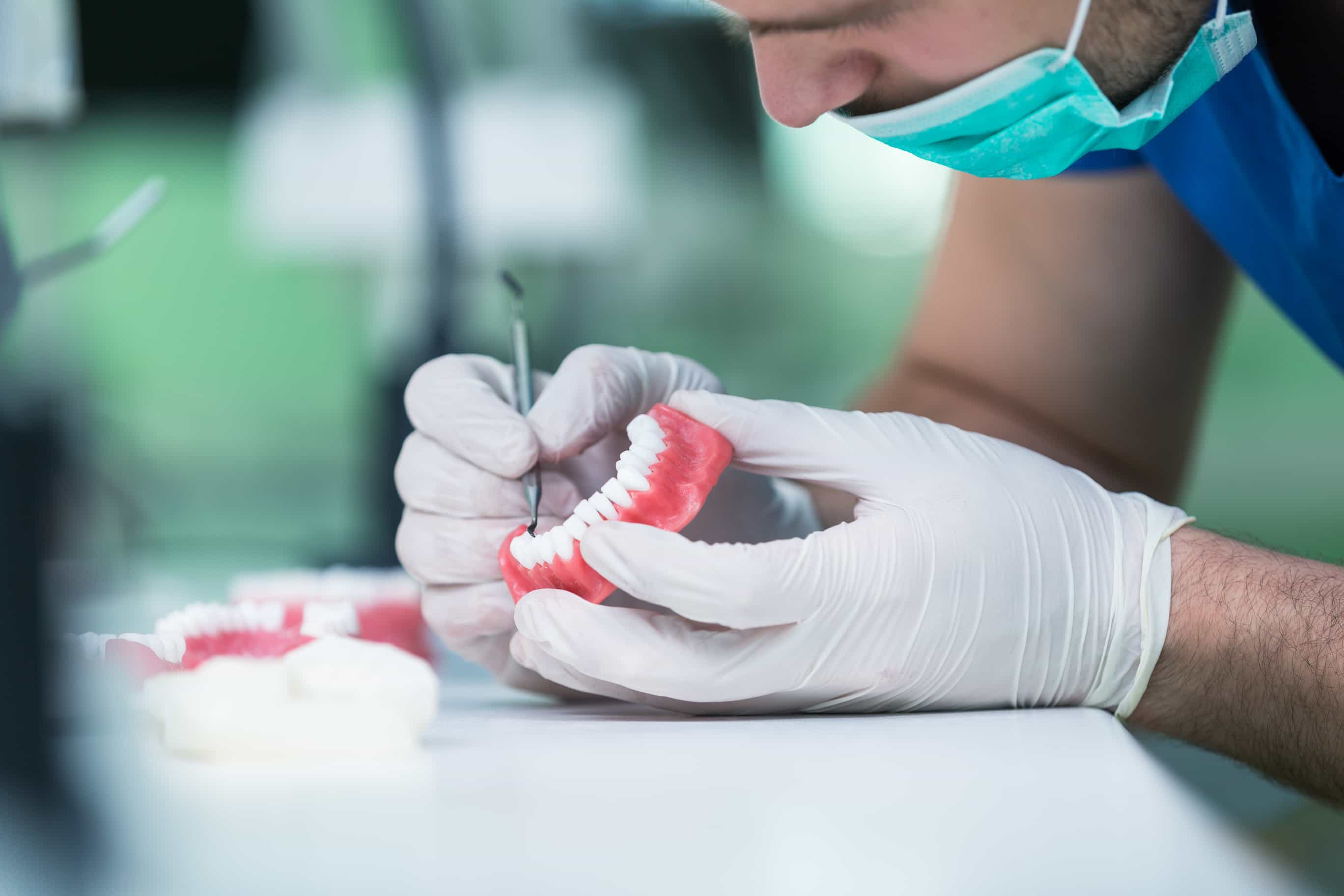 Turkiye dentures procedure