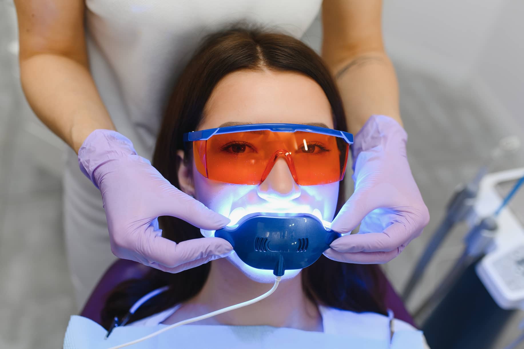 Лазерное отбеливание зубов в турции процедура