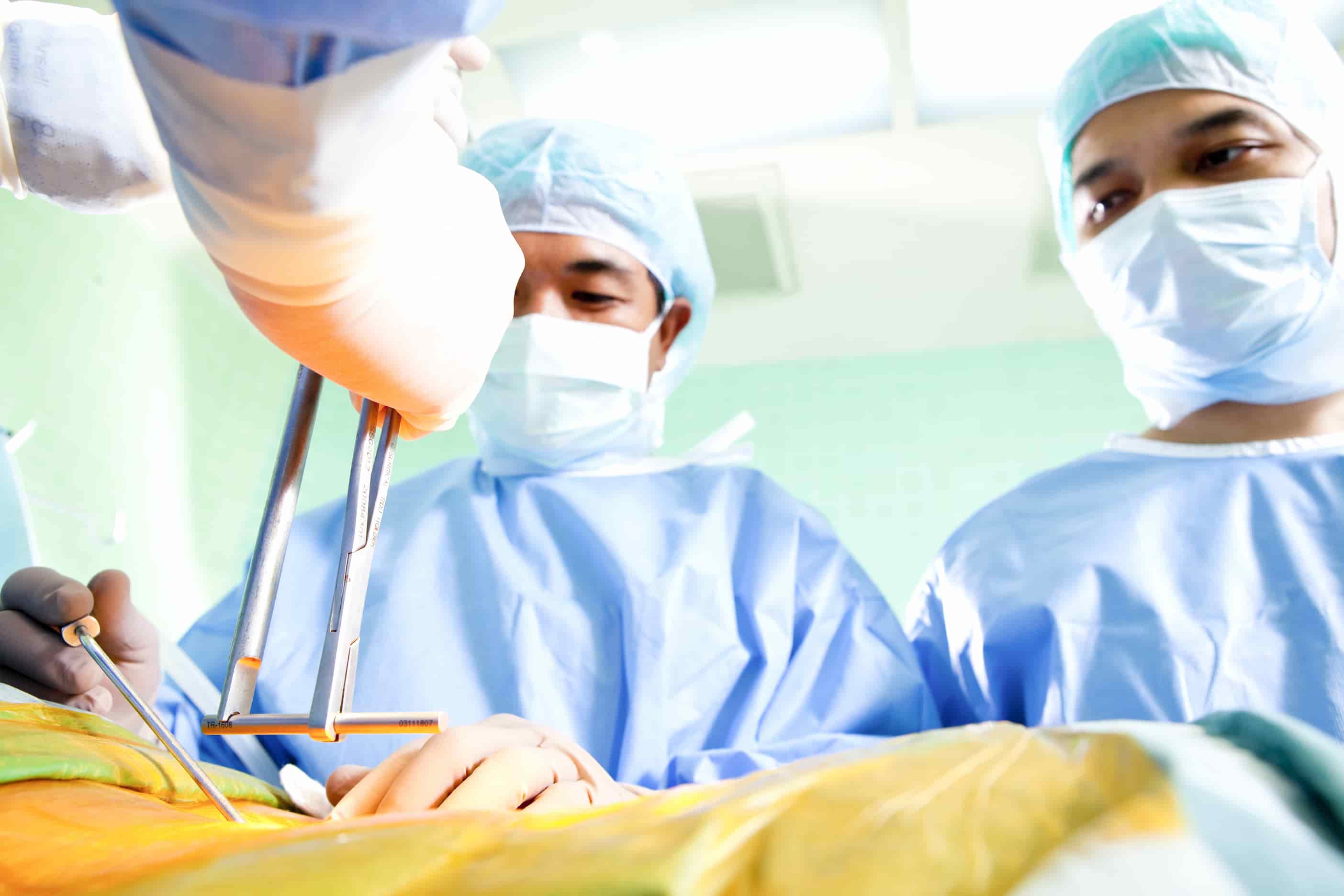 Procédure de chirurgie de laminectomie turquie