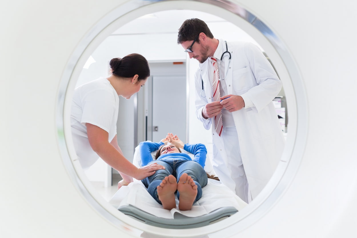 inside the world of medical imaging the differences between mri and ct scans